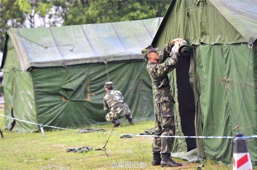 鹰潭军用充气大型帐篷